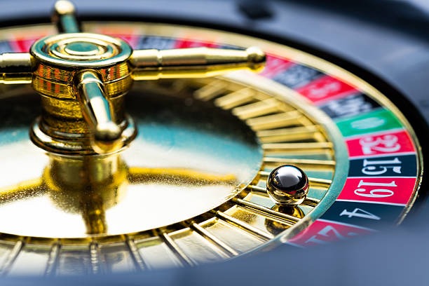 Auto Roulette table layout with betting grid and live wheel display